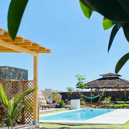 Bed and Breakfast Casa Lajares *